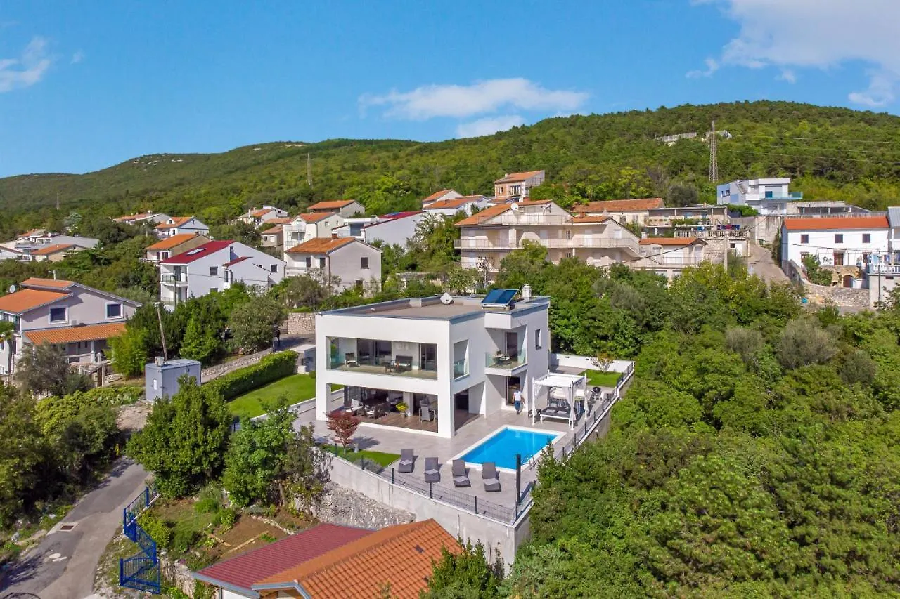 Villa Rina - Luxury Holiday Home ツリクヴェニツァ
