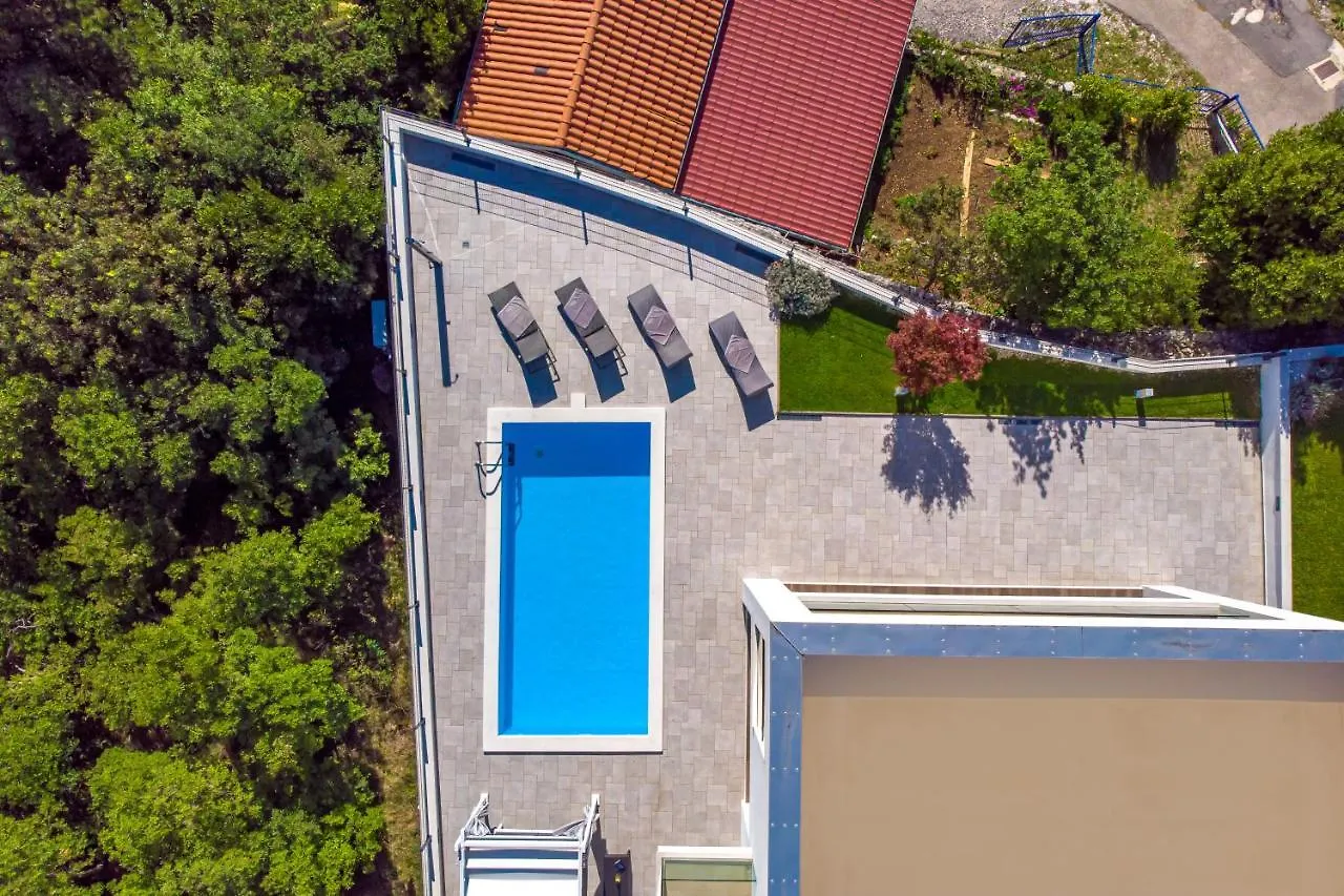 Villa Rina - Luxury Holiday Home Crikvenica